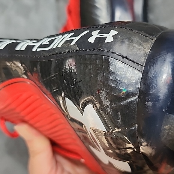 Under Armour Men's Football Cleats - Picture 8 of 13